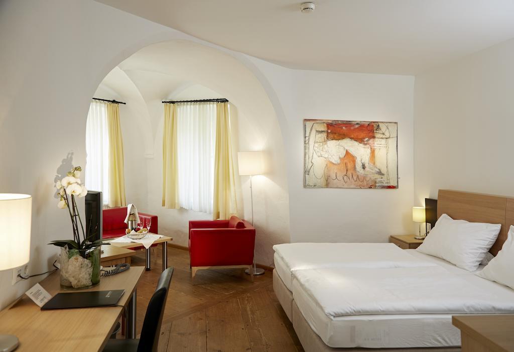 Wesenufer Hotel & Seminarkultur An Der Donau Bilik gambar